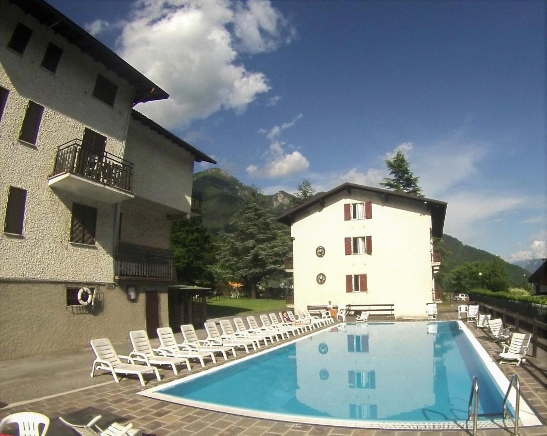 Residence Catullo Bezzecca Dış mekan fotoğraf