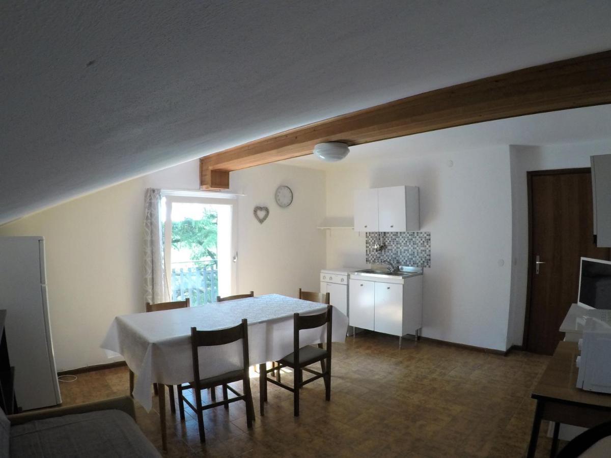 Residence Catullo Bezzecca Dış mekan fotoğraf